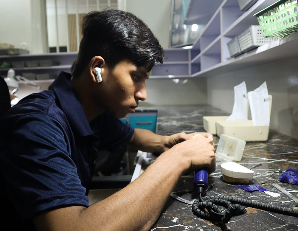 P.F.M Crown & Bridges